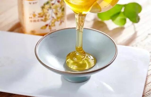 蜂蜜不宜肥胖(蜂蜜增不增肥)
