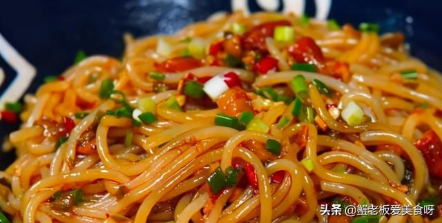 南昌拌粉的做法，南昌拌粉正宗做法（营养美味学会了这样做）