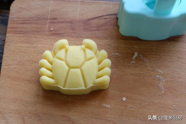 怎么做超简单又好吃的绿豆糕，详细步骤教你做夏天最爱的绿豆糕