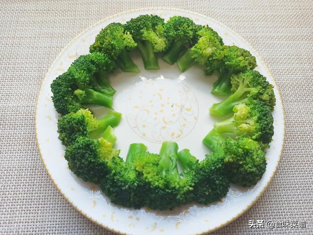 香菇怎样做才好吃，香菇怎么做好吃最简单的方法（香菇最好吃的4种做法）
