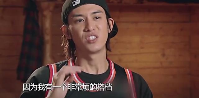 出身显赫资源顶流美艳惊人的朱珠，朱珠现状（连续10年入选全球百美的女人）