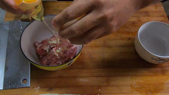 粉皮靠肉的家常做法，粉皮靠肉 最正宗的做法