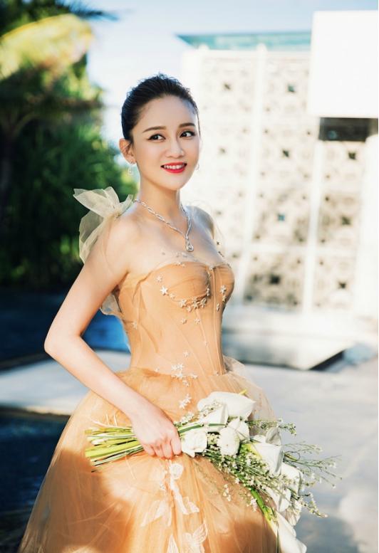 明道陈乔恩婚纱照，陈乔恩唯美婚纱写真曝光
