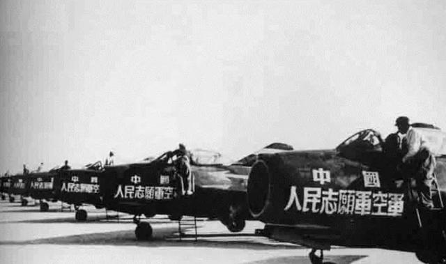 朝鲜战争大纪实，朝鲜战争前夕和幕后的悲壮故事