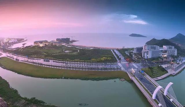 连云港是哪里的，连云港是在哪里（为何“连连”pick上海、无锡）