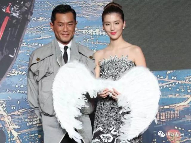 程晓玥的母女，富豪女的隐形闺蜜局