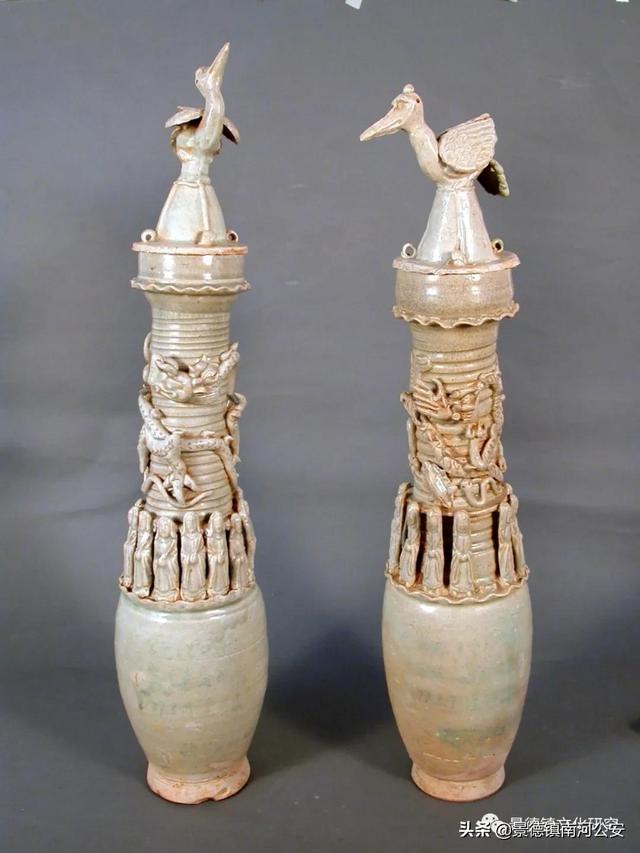 白瓷起源于什么时候的瓷器，瓷器釉彩的品种及其起源