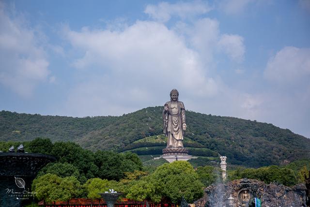 灵山大佛在哪里，江苏无锡灵山大佛在哪里（是无锡最贵的5A级旅游景点）