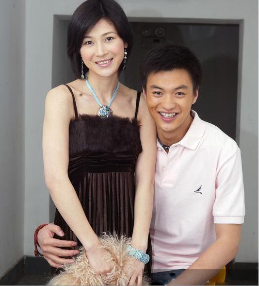 周一围为何娶朱丹，周一围为什么和朱丹结婚