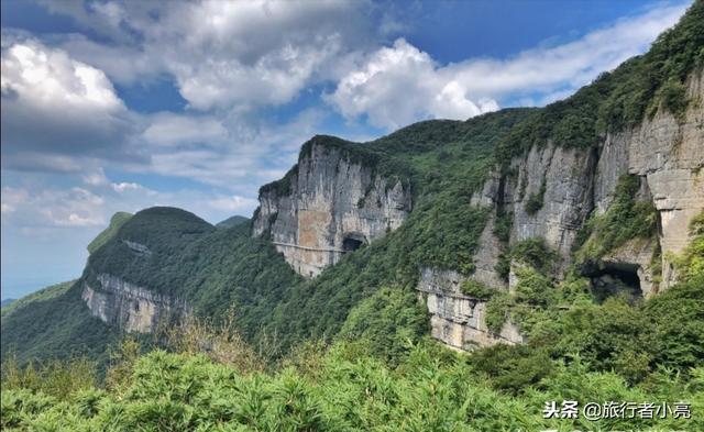 重庆旅游必去景点排名，重庆十佳旅游景点排行榜（重庆十个景点都值得一去）