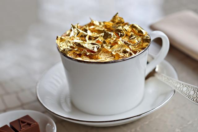 世界名牌黄金首饰，盘点世界上的各种奢侈黄金美食