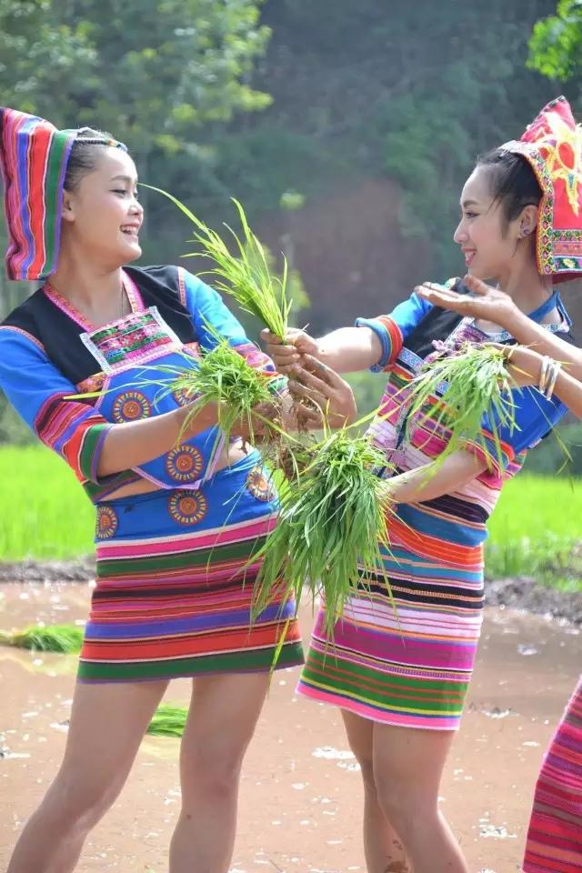 云南特色少数民族节日都在这了，云南春节旅游景点有哪些风俗