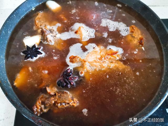 排骨米饭的做法，排骨米饭怎么焖好吃（6步搞定排骨焖饭）