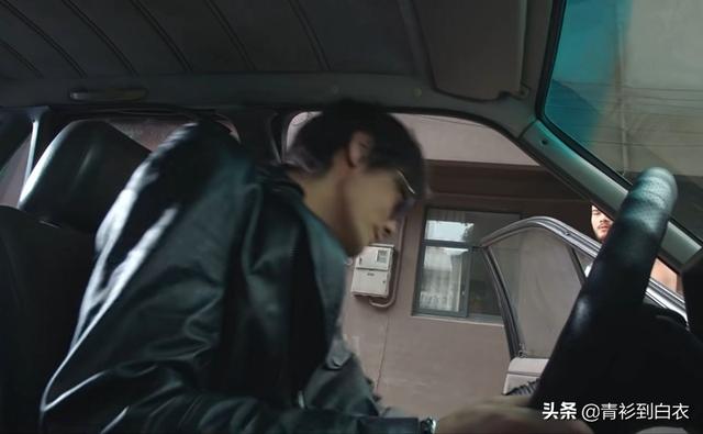 盗墓笔记小哥身高，黑眼镜和小哥谁更穷