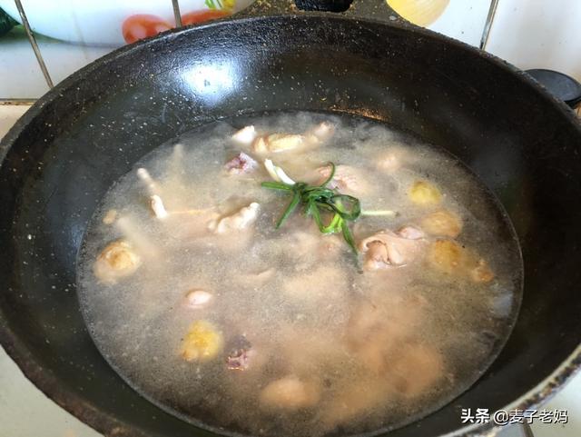 正宗猪肚鸡配方，传统的猪肚鸡的做法和配方