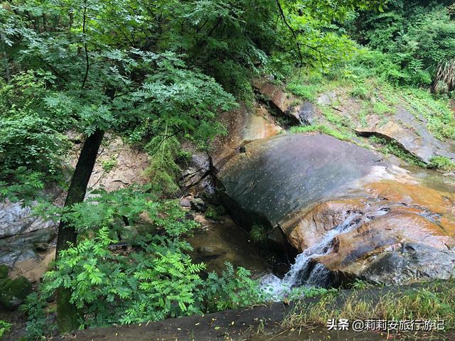 徒步南迦巴瓦峰最佳观景台，雾中徒步薄刀峰