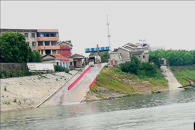 通沙汽渡有几艘船，长江上即将退役的汽车轮渡