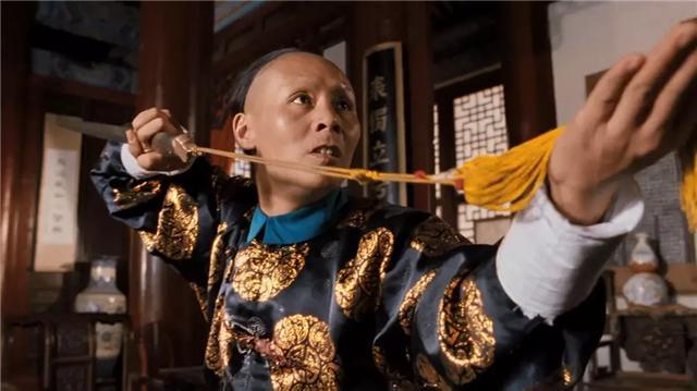 洪金宝老电影大全国语，大哥大洪金宝导演作品多多