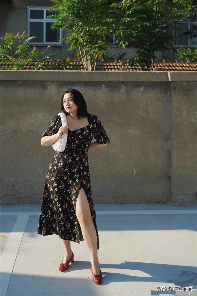 夏天胖子适合穿什么衣服，夏天对胖子来说