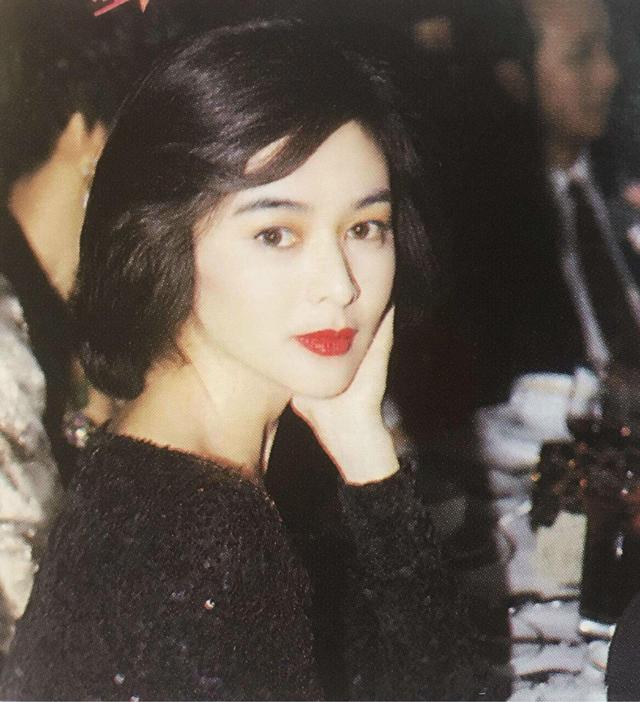 李嘉欣老公许晋亨，港圈李嘉欣和许晋亨婚姻内幕（李嘉欣一分未得原因被扒）