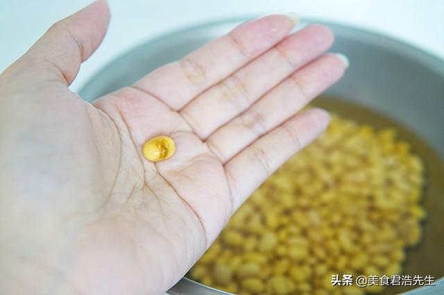  纯黄豆豆浆怎么做，玉米纯豆浆的做法