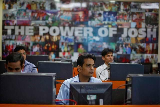 印度一共有多少官方语言，普通人一个月的工资