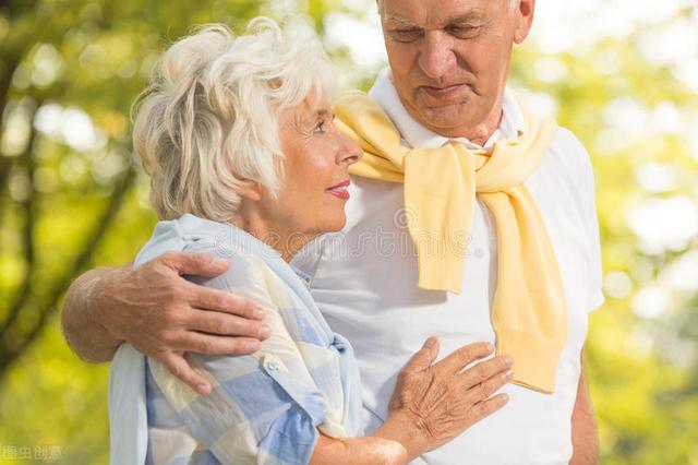 言情类日本网络电视推荐（日本最经典的十大爱情剧）