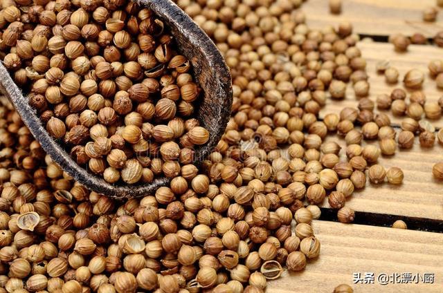 常用的22种香料，30种家用香料的特性和用途