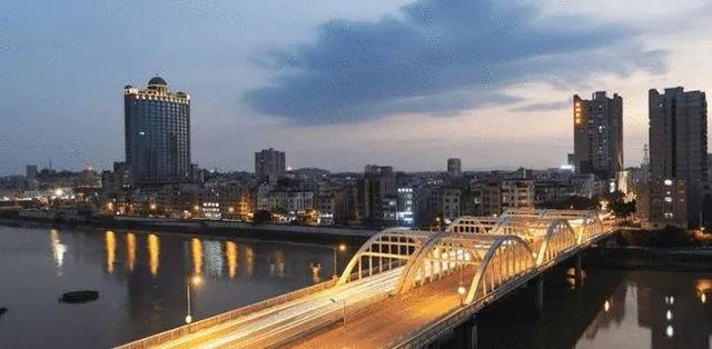 广东化州传承千年全手工美食，茂名化州味道