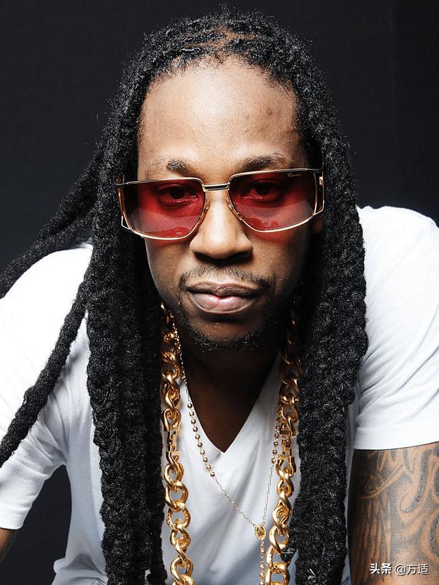 美国十大嘻哈艺人，35岁发第一张个人专辑大获成功