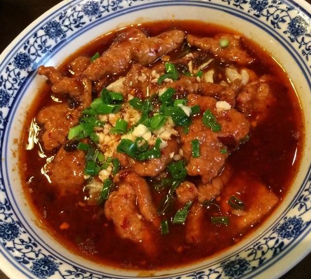 家常香辣水煮牛肉简单做法，麻辣的水煮牛肉该怎么做