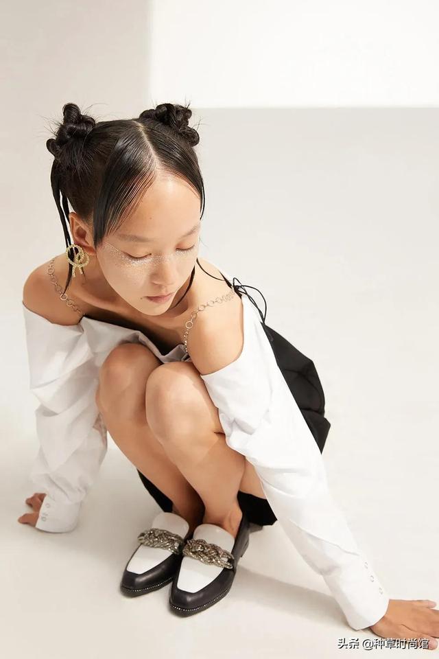 今年夏天最火的4款“仙女鞋”到底长什么样？ 送女朋友什么礼物好