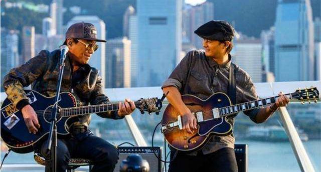 许冠杰支持张国荣还是谭咏麟，70岁许冠杰与68岁谭咏麟携手再办个唱