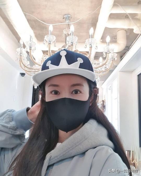 李泰兰是纯天然美女吗，李泰兰近照公开