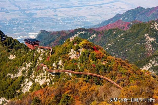 少华山在哪里，西安看红叶少华山哪里最好