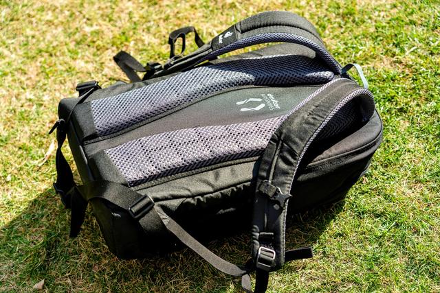 deuter双肩包，包好还是人好-DEUTER多特城市记忆双肩包