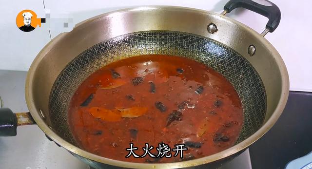 川菜水煮酸菜鱼片做法，鱼片先放盐还是后放盐