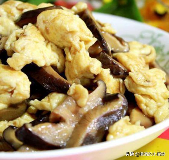 香菇木耳炒鸡蛋，香菇木耳鸡蛋一起炒吗