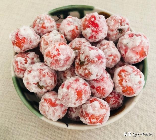 糖炒山楂的熬糖方法是怎样的，外面15一斤的糖炒山楂