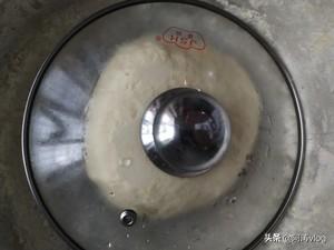 饭店地锅鸡和贴饼子的正宗做法，风靡大江南北的一道硬菜“地锅鸡”最正宗的做法