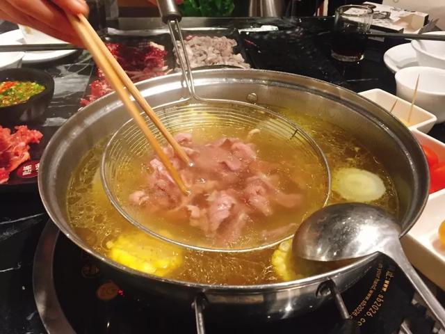 寻牛记鲜切潮汕牛肉火锅，汕头飞来的牛肉火锅