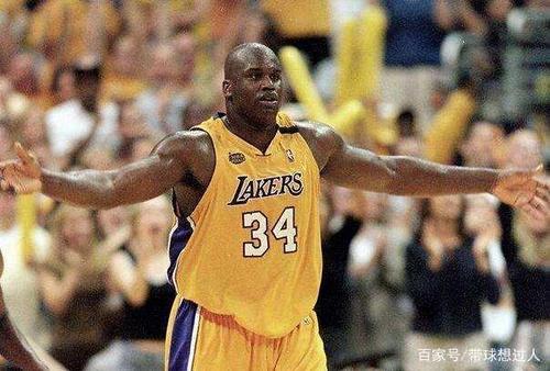 詹姆斯几号球衣，乔丹詹姆斯球衣是几号（名记曝詹姆斯将更换球衣号码）