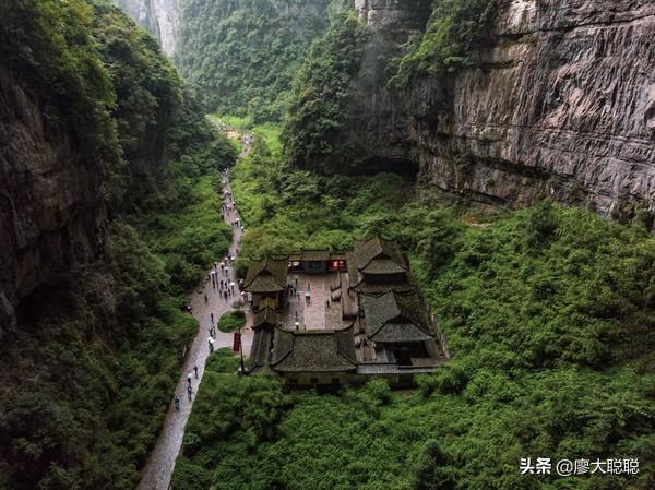 重庆武隆旅游攻略，武隆旅游攻略完整版（武隆旅游攻略）
