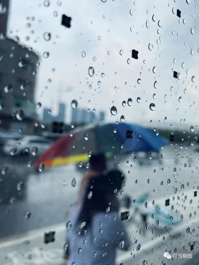 下雨天要怎么拍才能拍到雨，拍雨照的这九种场景