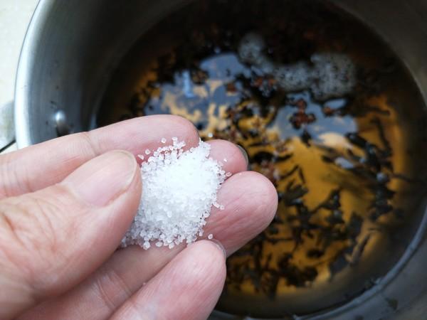 五香茶叶蛋的做法配料，怎么做最正宗的五香茶叶蛋（老刘买42个鸡蛋做五香茶叶蛋）