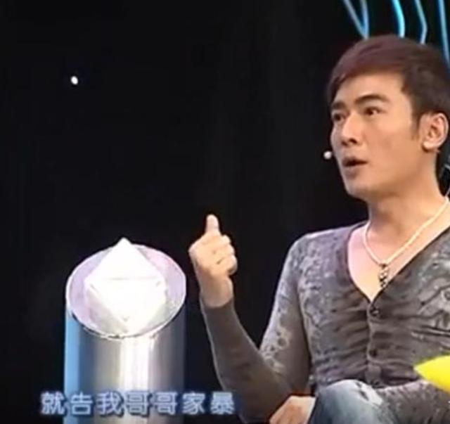 焦恩俊两次婚姻，著名演员焦恩俊：演艺之路坎坷