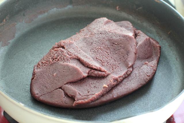 红豆沙怎么做好吃酥脆，简单几步就能做出红豆沙