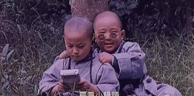 3歲出道10歲片酬千萬，遭父母敗光家產，今31歲悲哀開直播找回憶 娛樂八卦吃瓜 第3张