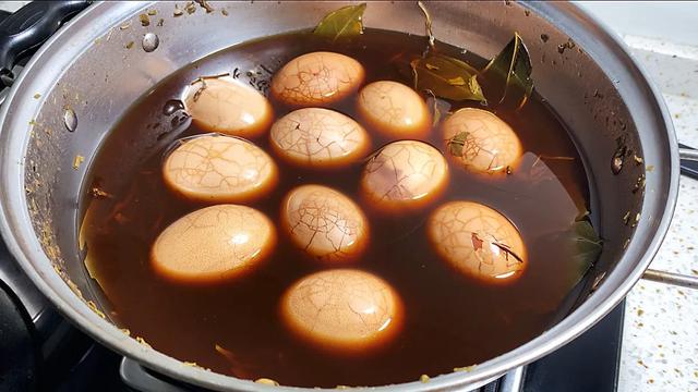 怎么煮茶叶蛋入味还嫩，一煮二泡三配料