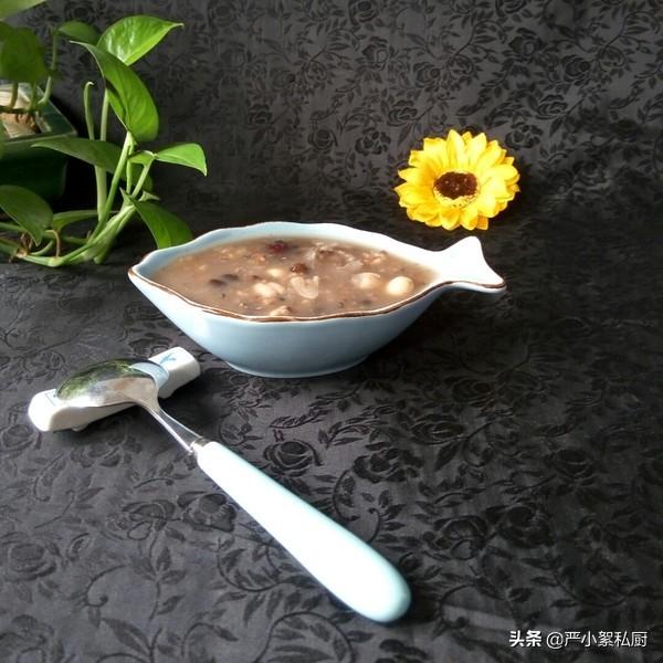 百合怎么做才好吃，百合怎么炒才好吃又好看